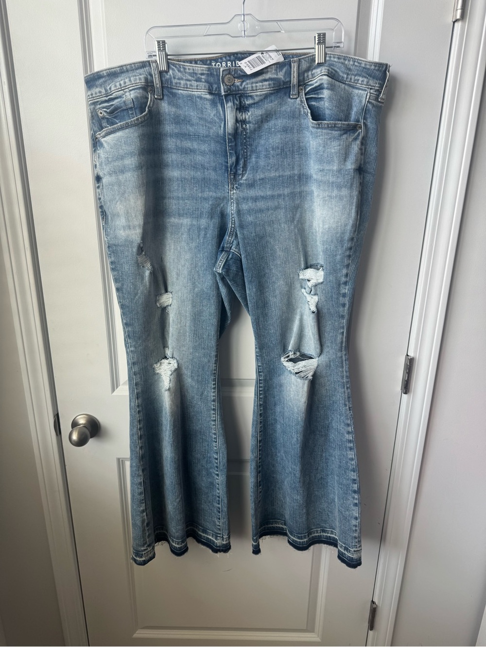 Perfect Super-Flare Mid-Rise Jean 24 NWT